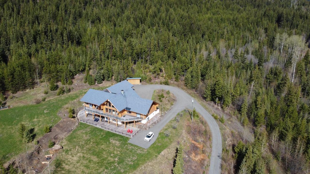 Little Black Bear Lodge/b&b Couette-café Bridge Lake