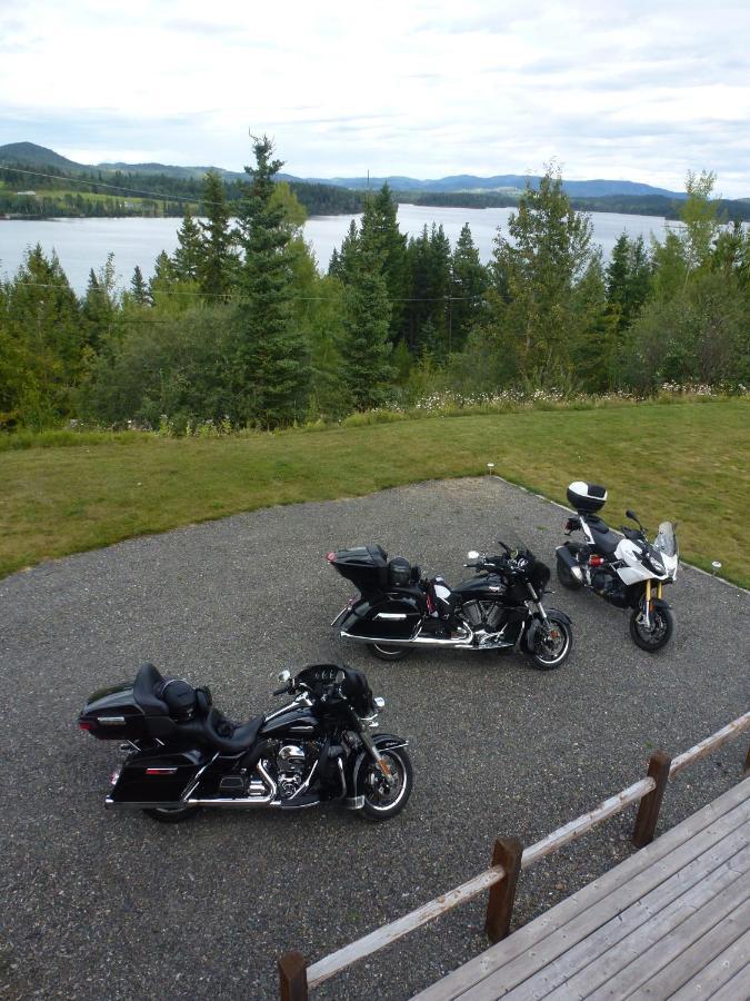 Couette-café Little Black Bear Lodge/b&b *